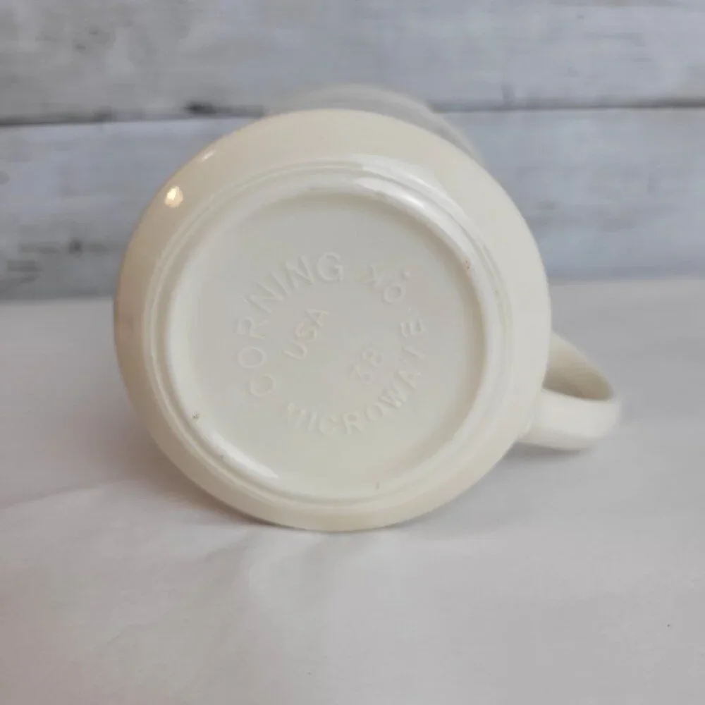 Vintage Corning Romance Mug cream Pattern White calla lily Flower tea Cup USA 38